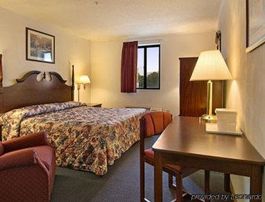 Days Inn By Wyndham Effingham Extérieur photo